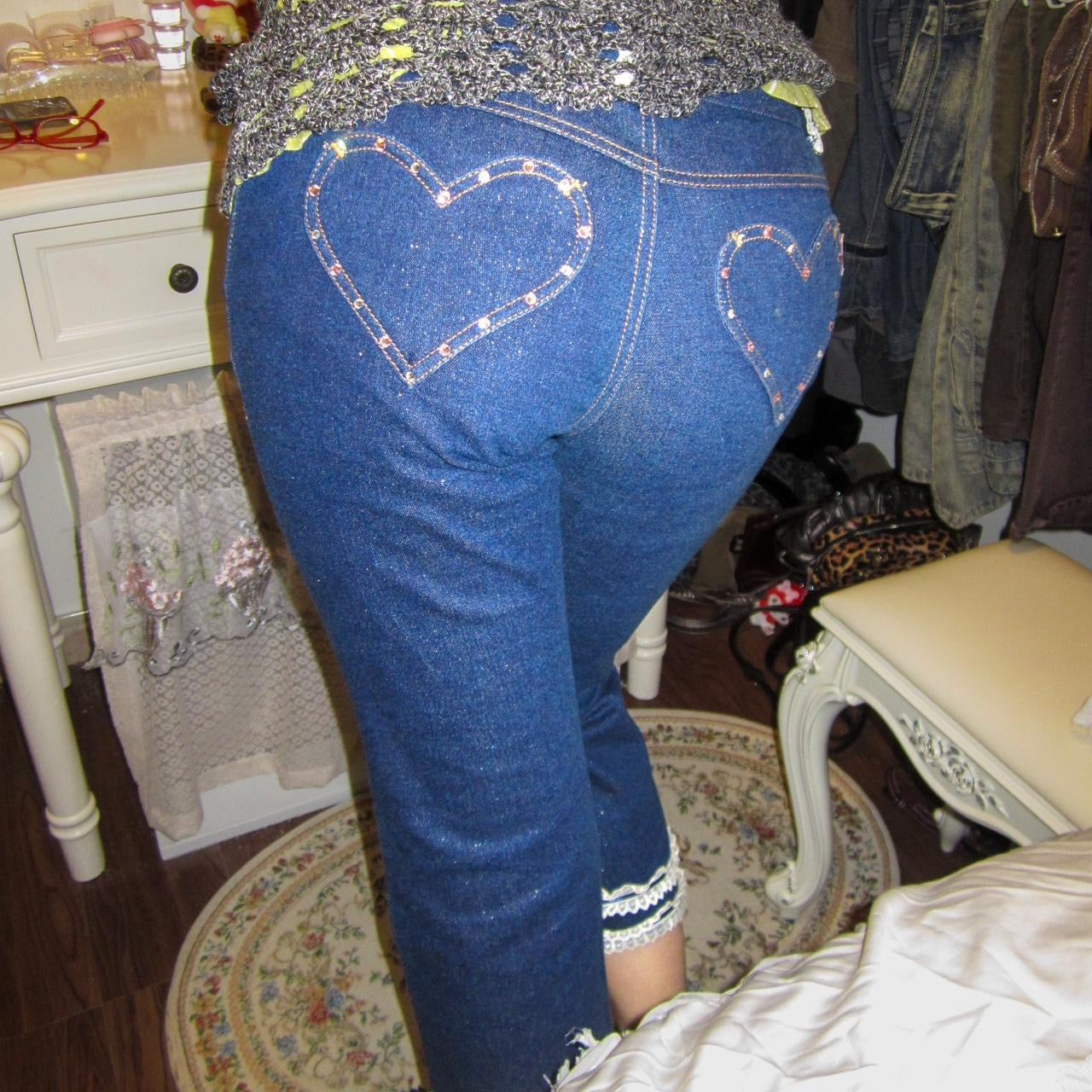 MEZZO PIANO Rhinestone Heart Jeans